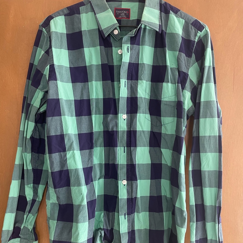 UnTuckit Shirt
